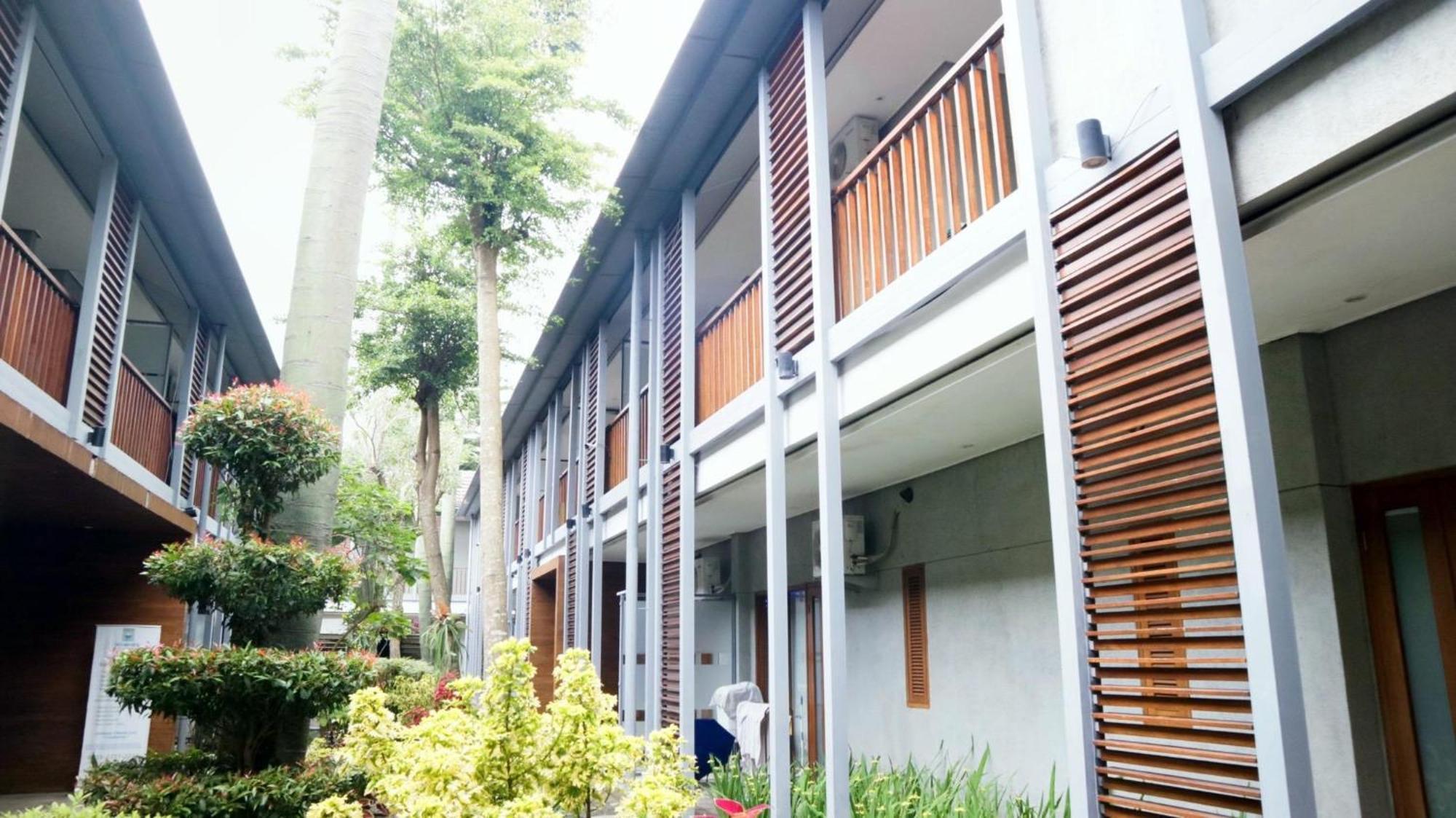 万隆 Proven Living酒店 外观 照片